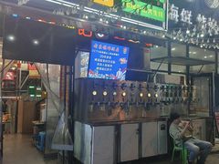 -老东镇啤酒屋海鲜加工·蒸汽海鲜·海鲜烧烤(台东店)