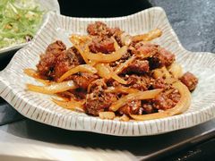 -臻牛烤肉