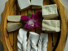 -滇釜火锅·能喝汤的火锅(车公庄店)