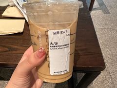 -星巴克臻选(南京金茂览秀城店)