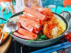 部队锅-MI WU FACTORY米屋美食工厂餐厅(绿地店)