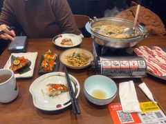 -8PINTS八品脱·日料·烧鸟·精酿小酒馆(莘庄店)