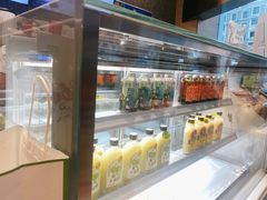 -奈雪的茶(百盛店)