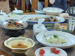 -芦茨金富饭庄·25年老字号·专做稻草鸡