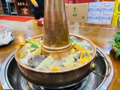 -岳记兴隆·青城腊排铜火锅(融创店)