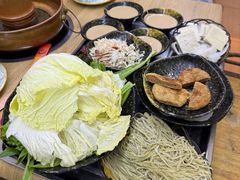 -洞庭洲·防空洞火锅·铜锅涮肉·烧烤(新百广场店)