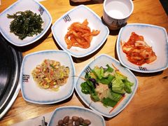 -唯成•韩国炭火烤肉 유성고기