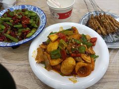 -江城燕子大排档(江汉路步行街店)