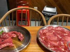 -青瓦炭韩潮烤肉(花园道店)