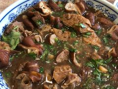 卤煮火烧-门框胡同百年卤煮(新街口店)