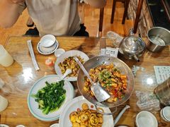 -老唐三下锅 ·张家界地标美食(溪布街店)