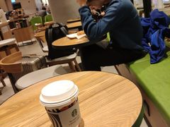 大堂-星巴克臻选(国贸商城首店)