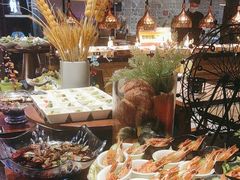 -领鲜活海鲜榴莲自助火锅(东门店)