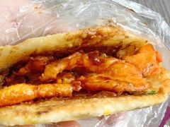 鸡蛋灌饼-芳婆糕团店(王府大街店)