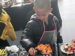 -上海星瀚奔驰4S店(红柳路店)