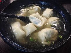 大馄饨-大龙汤包