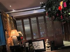 -八府香鸭·啫啫煲(华山路店)