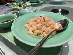 手剥龙井河虾仁-江南厨子·品苏杭(华润万象店)
