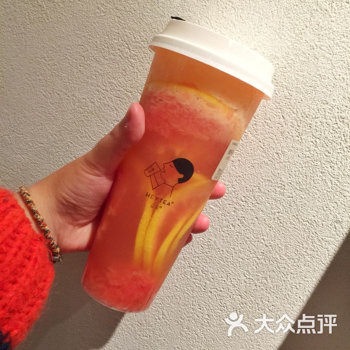 喜茶(日月光店)满杯红柚图片 - 第1张