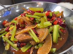 -独一佳老胡湘菜馆(矿山路店)