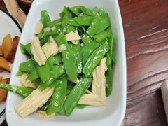 拌腐竹-渠口周家肉饼