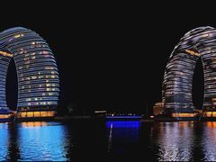 -湖州太湖旅游度假区-月亮广场