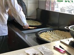-小姜锅贴(凤凰街店)
