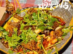 -黄兴南路步行商业街