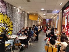 大堂-麦当劳(广州新港东路第二分店)