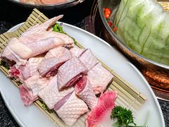 -得意咚瓜·顺德鱼生·冬瓜火锅(深圳首店)