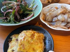 三鲜豆皮-莲餐厅·湖北菜·潜江小龙虾店(愚园路店)