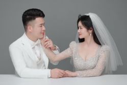 -光明婚纱摄影(建设路店)