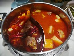 猪手鸳鸯锅-小街猪手(团结湖店)