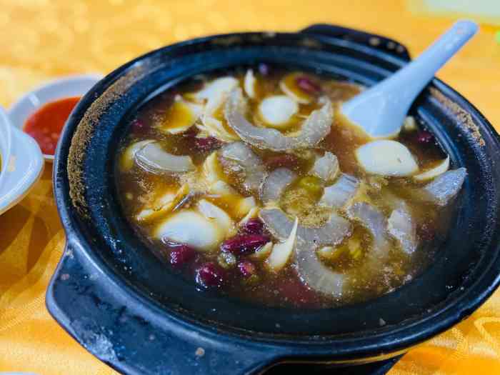 普宁豆干饭(自由路店)-"普遍偏油,觉得油好似不用钱,往里头狂倒,.