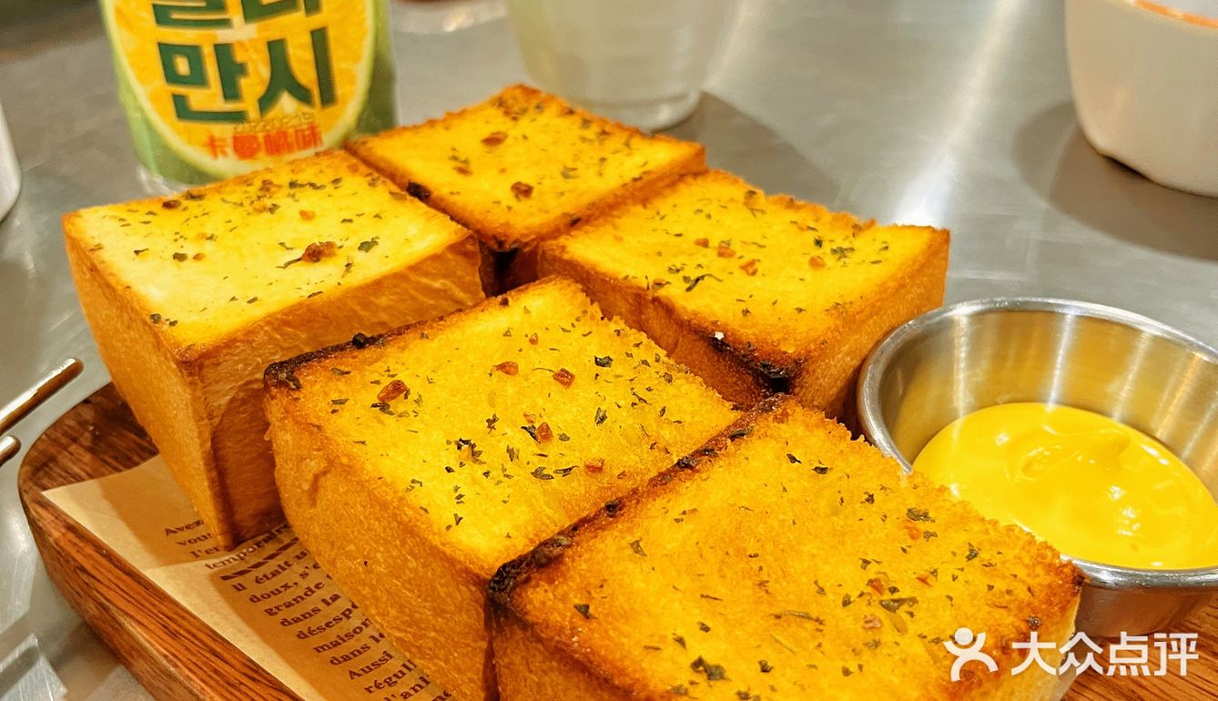 👭和小姐妹们拍照打卡的韩餐店