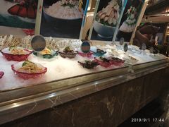 -花和海鲜自助(梅江店)
