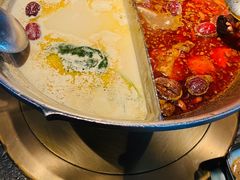 -湊湊火锅·茶憩(新中关购物中心店)