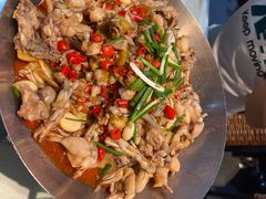 -昱龙大盆牛蛙馆(三兴街总店)