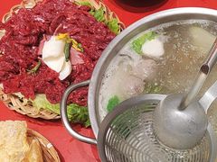 -潮汕·草根牛肉档(上海荟聚城市集市店)