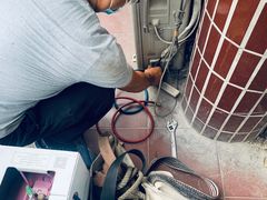 -中央商场维修(东明路店)