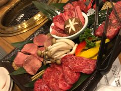 -炼火烤肉店