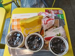 -麦当劳(新达汇三林店)