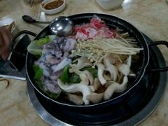 章鱼牛肉火锅-郑阿姨的家·이모네·韩料&烤肉(武川路店)