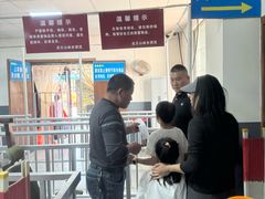 -安吉龙王山峡谷漂流
