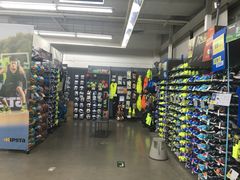 -迪卡侬(南二环店)