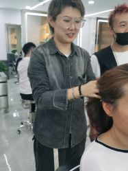 -Coo Hair salon