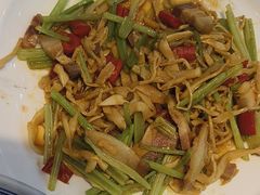 -臻品汇-镇江菜-河豚(大润发店)