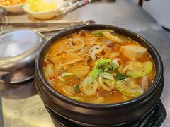 -韩聚屋韩国烤肉餐厅(新北万达店)