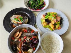 -乐禧母婴全自营月嫂(宝山店)