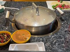 -一席地·本地鸡窝·杭帮鸡火锅(萧山银隆百货店)